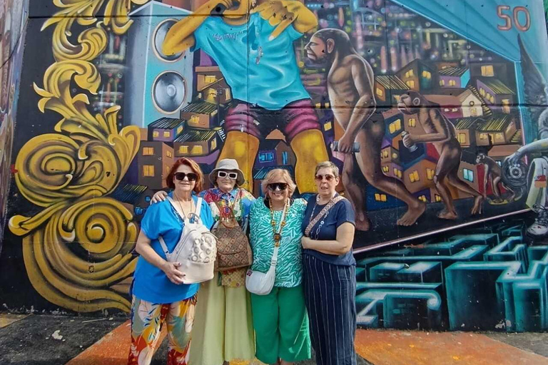 Comuna 13 Full Experience | Subway, Metrocable, Street Art and Culture. Comuna 13 Full Experience | Metro, Metrocable, Street Art and Culture.