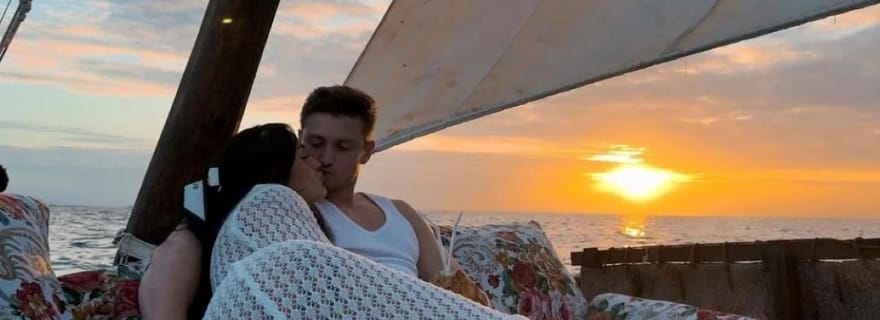 Croisière de luxe au coucher du soleil à Zanzibar