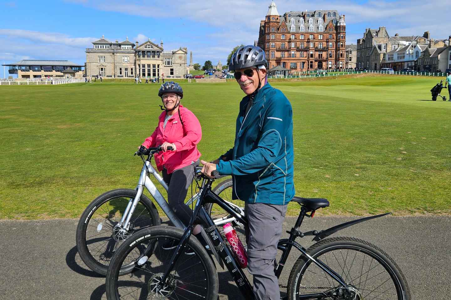 St. Andrews: The Essential Guided Bike & E Bike Tour