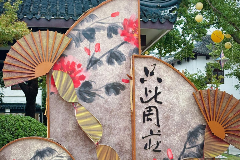 Suzhou:Zhouzhuang Water Town Entry Ticket with Digital Guide