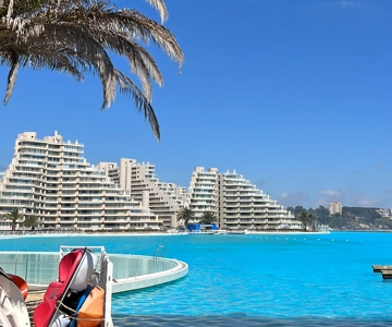 Santiago : Visite de l'Isla Negra, des vins d'Algarrobo et d'Undurraga
