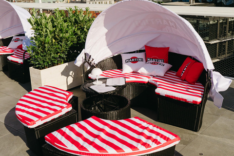 Fly Vista Rooftop: 360° Prague Views & Welcome Drink