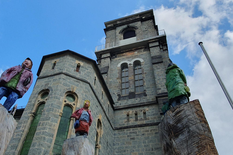 Wuppertal: Guided walking tour through Barmen