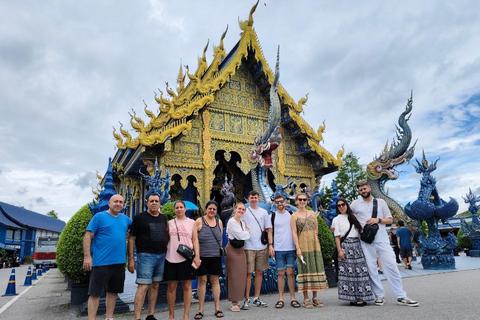 Chiang Rai:Guided Highlights Full-Day Tour-FREE LUNCH BUFFET Experience the Wonders of Chiang Rai with Free Thai Buffet