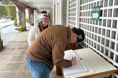 Von Vancouver aus: Privater Tagesausflug nach Victoria und zu den Butchart Gardens