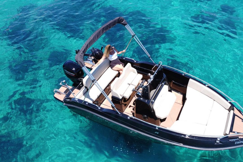 Mykonos: Private Cruise with Drinks and Skipper