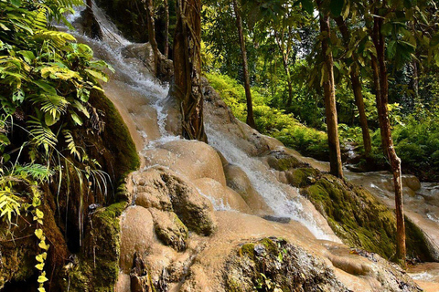 Enjoy Sticky Waterfall & Chet Si Fountain National Park Chiangmai: Sticky Waterfall & Chet Si Fountain National Park