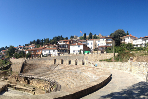 De Skopje a Tirana con visita a Ohrid