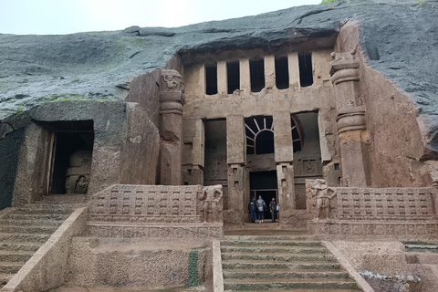 Mumbai : Grottes de Kanheri et temple de la pagode d&#039;orCircuit des grottes de Kanheri sans lieu de rendez-vous