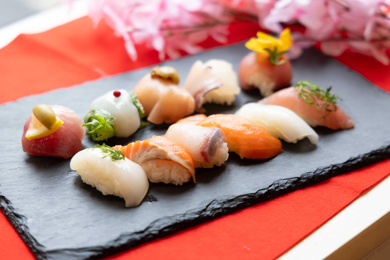 Kyoto: Sushi Lab. av SumayaKyoto: Kurs i sushitillverkning