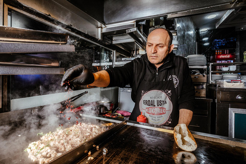 Istanbul: Baklava Backstreets Food Tour with 12+ Tastings