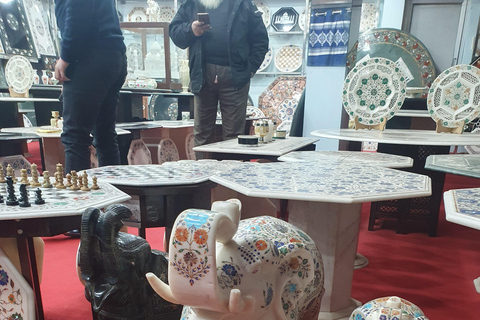 From Delhi/Agra/Jaipur: Forgotten Arts and Handicrafts Tour.From Delhi/Agra/Jaipur/Mathura: Arts &amp; Handicrafts Tour.