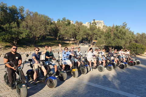 Athens: Premium Guided E-Scooter Tour in Acropolis AreaAthens: Guided E-Scooter Tour in Acropolis Area