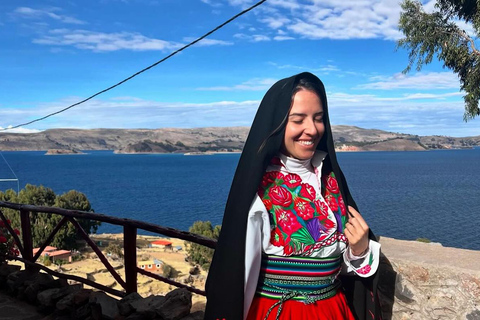 Jezioro Titicaca 2 dni/1 noc: odwiedź Uros, Taquile i Amantani