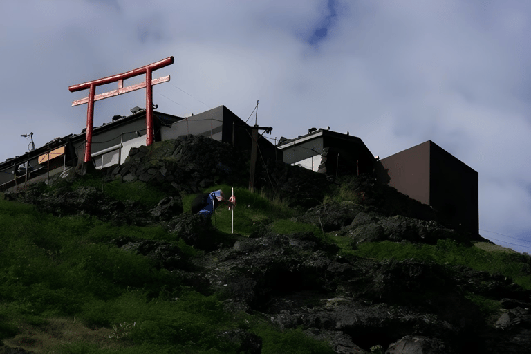 Mt. Fuji Guided Summit Climb with Mountain Hut Stay From Tokyo by Public Transit