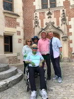 Montmartre Tour - Housity