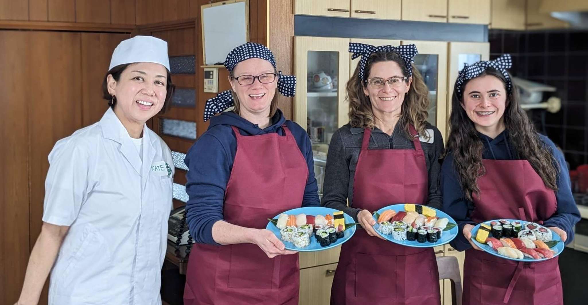 Kawagoe, Sushi Making Class at the heart of tourist area - Housity
