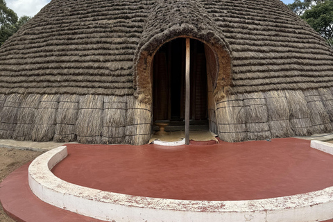 Nyanza: King's Palace Museum and Inyambo Royal Cows