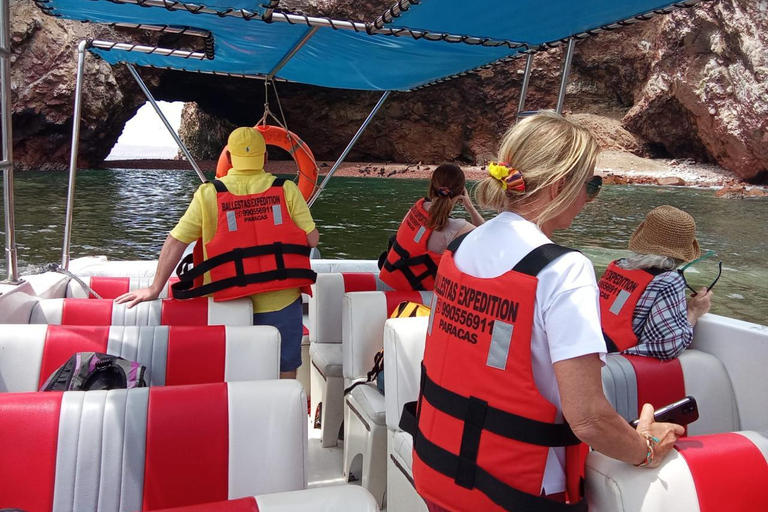 Sunrise in Paracas: Private Sailing to Ballestas Islands Sunrise in Paracas: Private Sailing to the Ballestas Islands