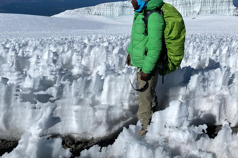 Kilimanjaro: 6-Day Western Breach Route Guided Climb
