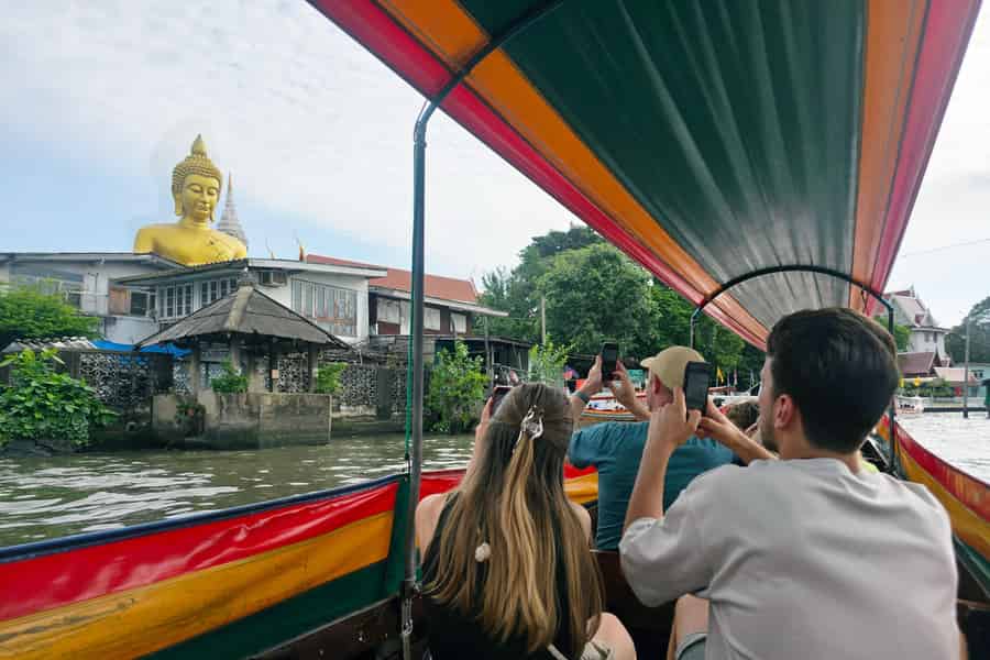 Bangkok Long Boat Canal, Big Buddha & Kulturmärkte Tour. Foto: GetYourGuide Bangkok Long Boat Canal, Big Buddha & Kulturmärkte Tour. Foto: GetYourGuide
