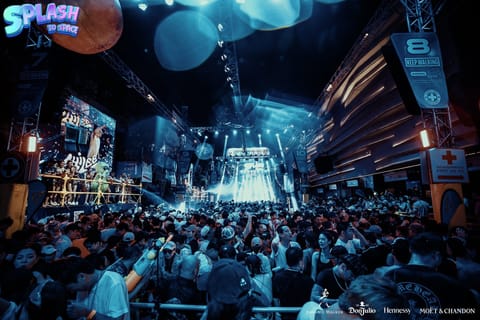 Bangkok: Songkran EDM Festival Entry with Guide