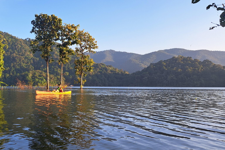 شيانغ ماي الشلال اللزج، وجولة في بحيرة الكاياك وركوب الدراجات الهوائيةشيانغ ماي: شلال لزج، جولة كا