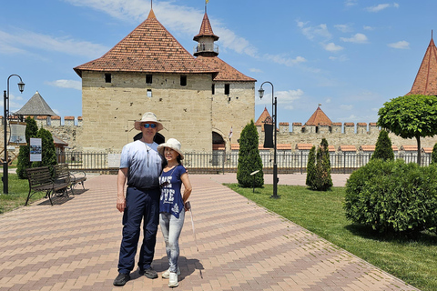 Chisinau:Transnistria Soviet &Fish Farm & Sturgeon Factory Transnistria, Lenin Monuments & Sturgeon Fish Farm Tour