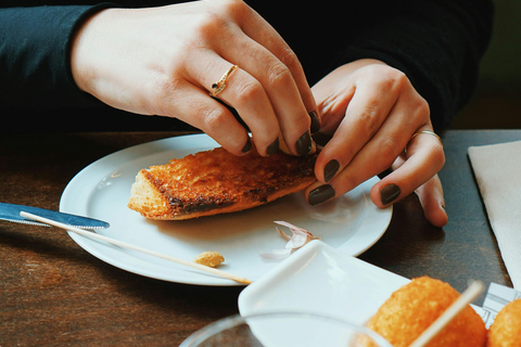 Ruzafa Food & Wine Tour: Tapas, Drinks & Local Secrets