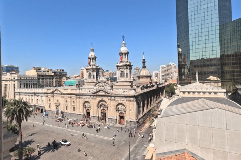 Dia Completo en Santiago: Museo+San Cristobal+Stadtführung