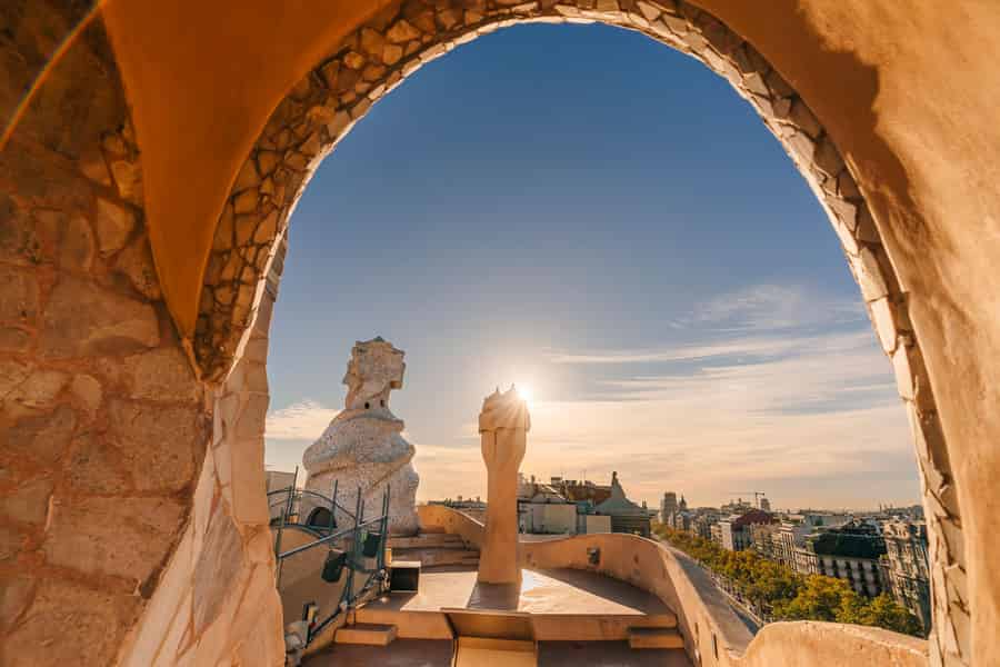 La Pedrera – Casa Milà: Eintritt bei Sonnenuntergang mit Audioguide. Foto: GetYourGuide