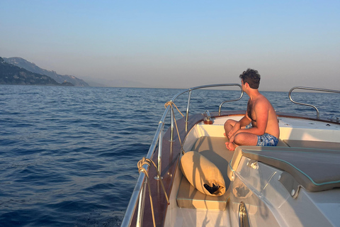 Private Amalfi Coast Boat Tour by boat with Aperitif & snack Private Amalfi Coast Boat Tour by Gozzo with Skipper & Drink