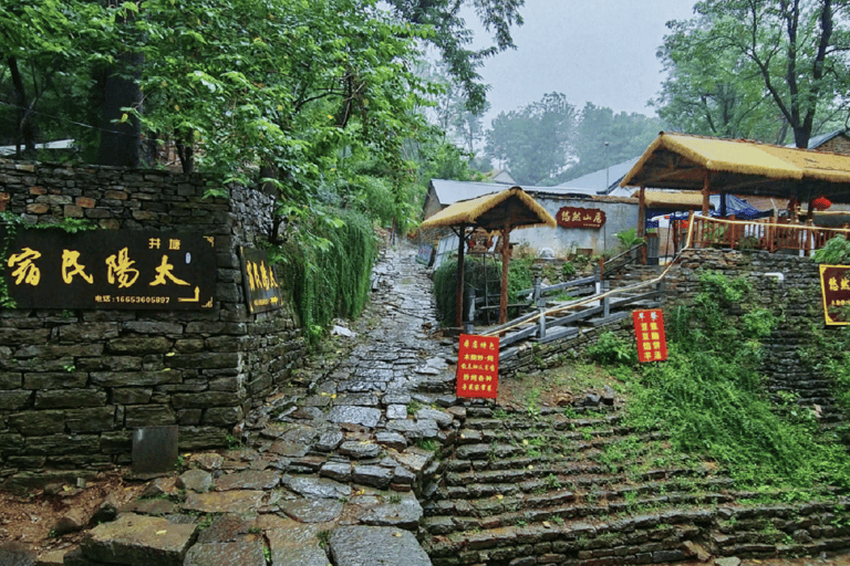 Qingzhou: Jingtang Ancient Village & Huanghuaxi Tour