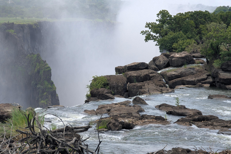 Livingstone: Victoria Falls Zambia Side Guided Tour
