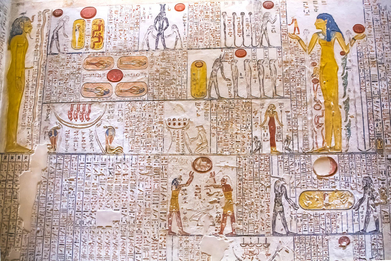 Cairo: 8-Day Egypt Highlights with Cruise, Flights & Balloon