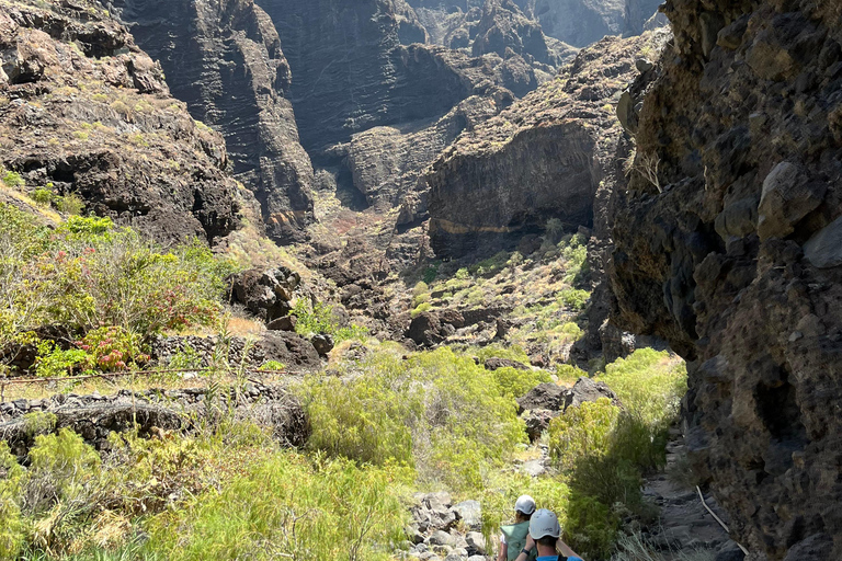 Masca Gorge Guided Hike + Boat Ride + Transport