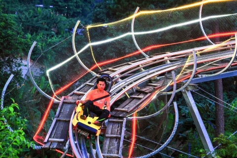 Chiang Mai: Pongyang Jungle Coaster & ZiplinePakket A met overstap