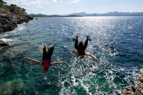 Mallorca: Halbtägiges Coasteering-Erlebnis