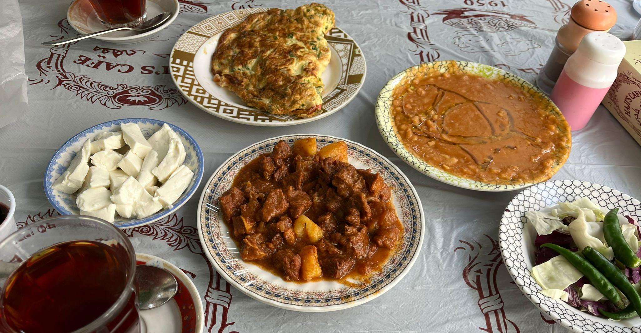 Traditional Bahrain Food Tasting Tour photo 6