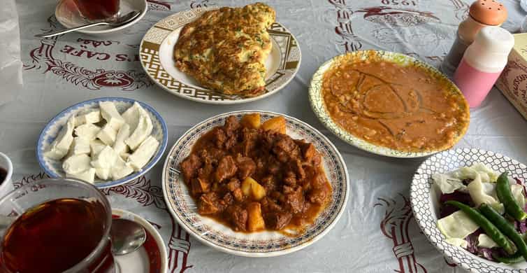 Traditional Bahrain Food Tasting Tour photo 6