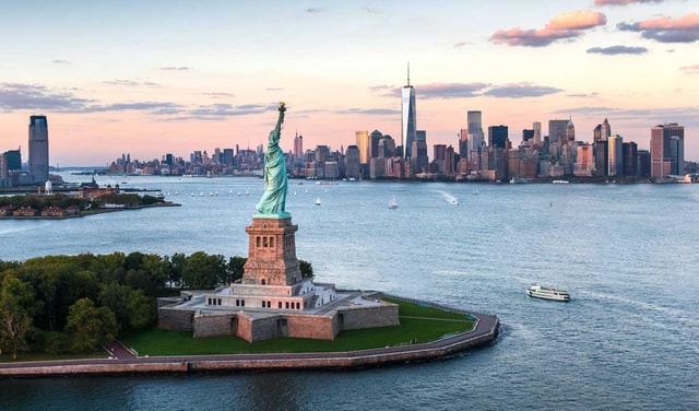 New York: Statue of Liberty General Admission with App Tour