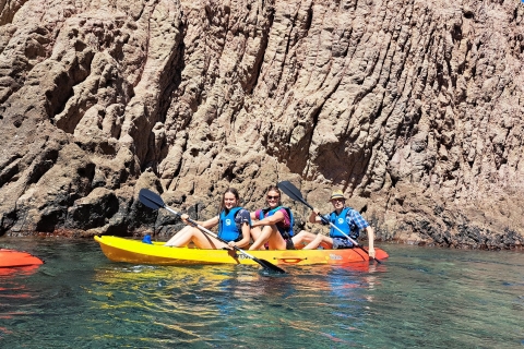 Cabo de Gata: wycieczka kajakiem i snorkelingiem w parku przyrody