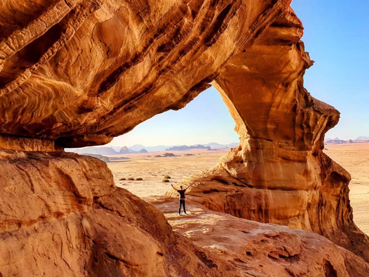 Wüstenabenteuer im Wadi Rum: Jeeptour & Sonnenuntergang