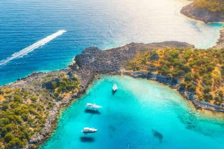 Fethiye: 12 Islands Boat Tour, Lunch, Hotel Transfer