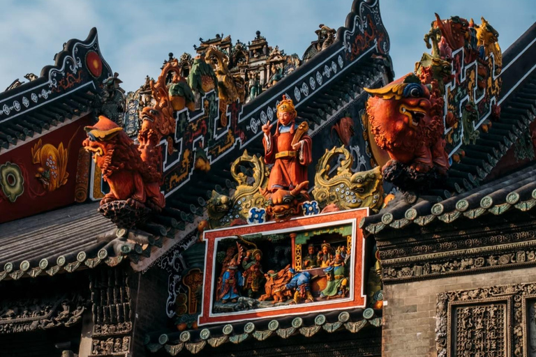 Guangzhou: Discover Lingnan Heritage & Local Life (Private) Guide for French/Spanish/Italian/German/Russian