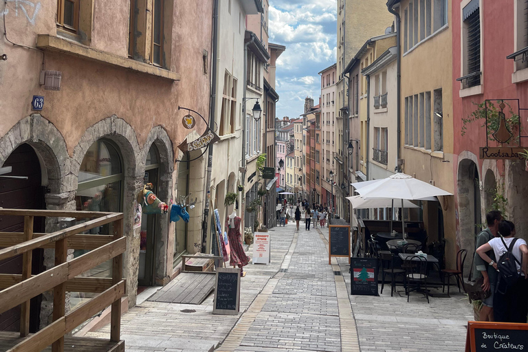 Lyon: Customizable Walking Tour with Local Guide