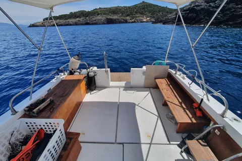 Toscane : Excursion en bateau sur la côte de l'Argentario avec plongée en apnée