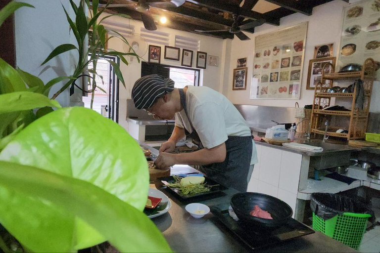 1 Day Private Siem Reap City Tour & Khmer Cooking Class Khmer Cooking Class Experience