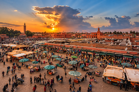 Marrakech: Medina, Palaces, Souks & Evening Carriage Ride Medina Discovery, Evening Carriage & Moroccan Dinner