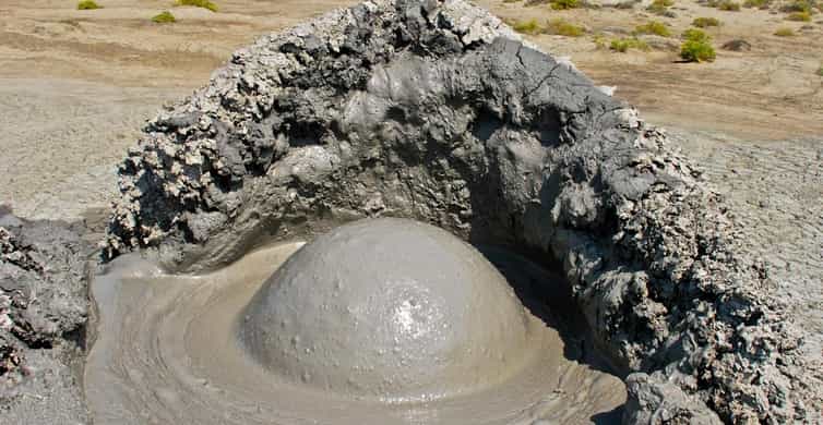 Baku: Gobustan, Mud Volcanoes, Fire Temple, & Yanar Dag Tour photo 12